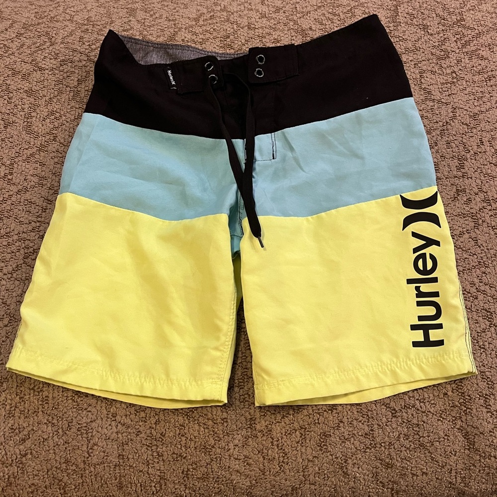 HURLEY boys swim shorts size 8